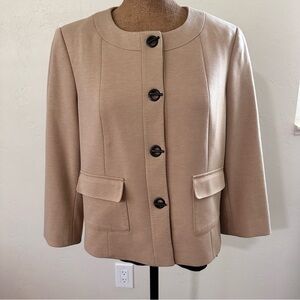 Calvin Klein Women's Size 12 Tan Collarless Blazer Jacket Toggle Front Pockets‍‍